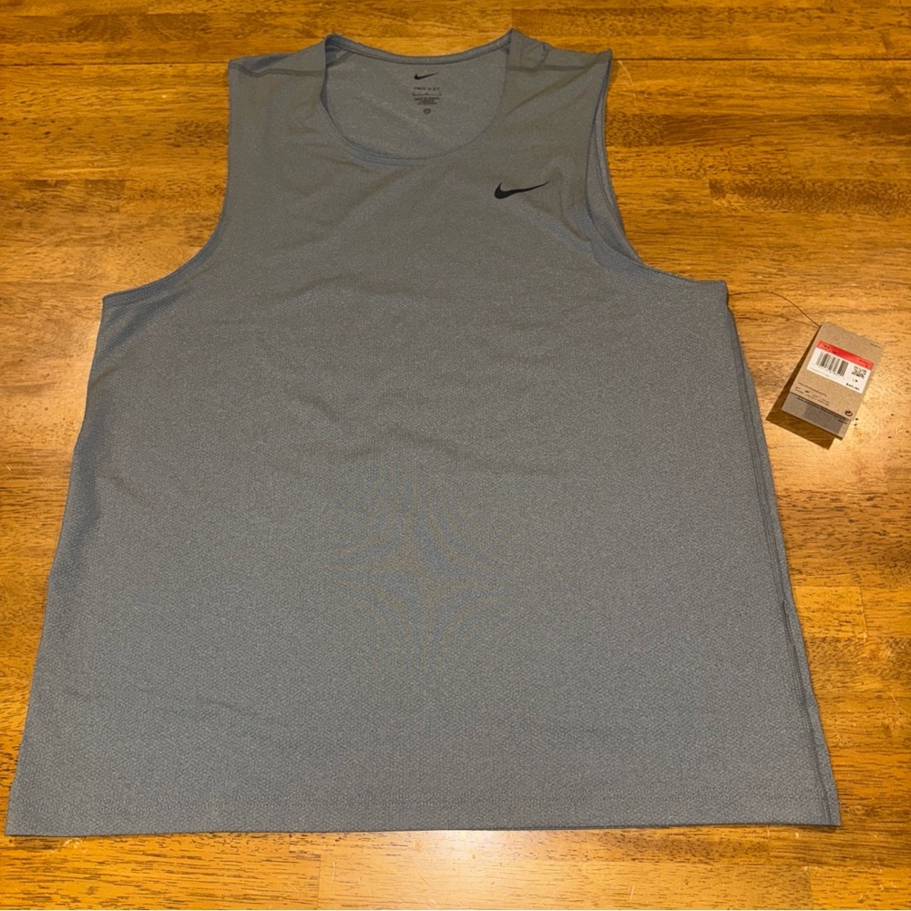 Nike Men's Dri-FIT Training Basketball Tank Top Gray L DV9813 084 New With Tags